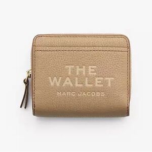 Marc Jacobs THE LEATHER MINI COMPACT WALLET - Camel